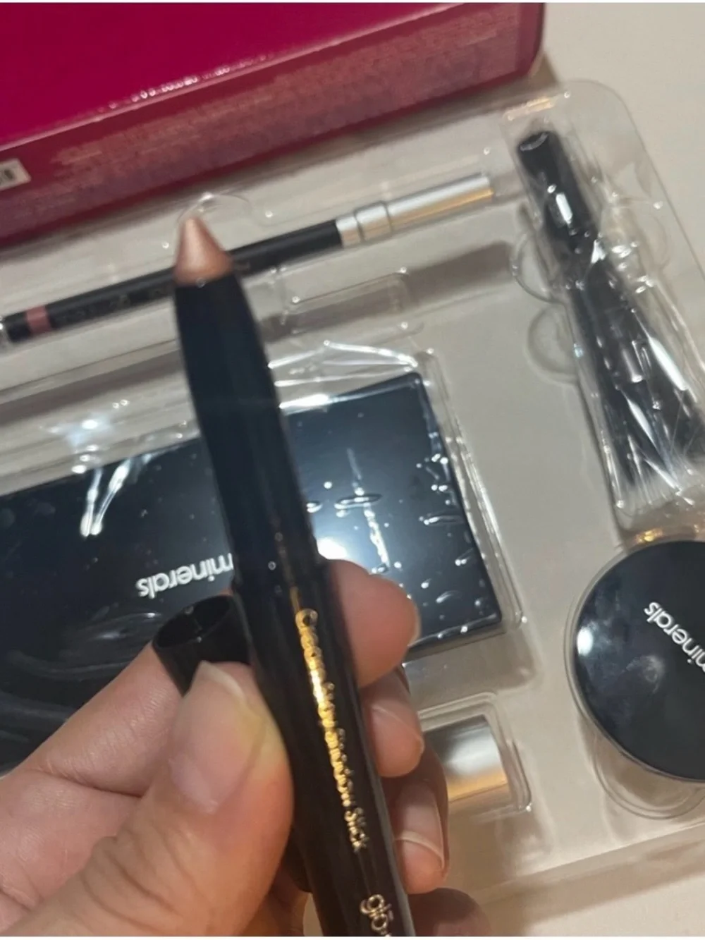 Makeup Collection New in box glo-minerals makeup set